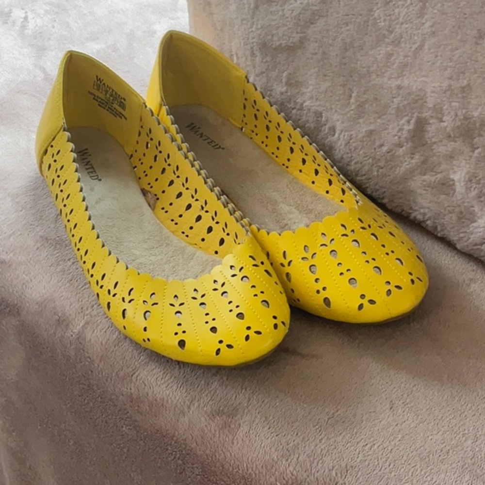Wanted Women's Yellow Ballet Flats